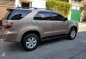 2010 TOYOTA  Fortuner g diesel automatic-1