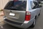 Kia Carnival 2010 for sale-2