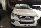 2017 Toyota Fortuner V Automatic White-0