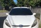 2012 Ford Fiesta Sedan 1.6 AT cool white-2