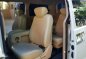 Hyundai Starex VGT 2011 MT FOR SALE-9