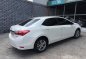 Well-maintained Toyota Corolla Altis 2015 for sale-2