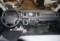 2015 Toyota Hiace Commuter Diesel Manual Transmission (2 of 2)-10