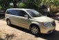 Good as new Chrysler Town And Country 2012 for sale-2