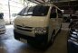 2015 Toyota Hiace Commuter Diesel Manual Transmission (2 of 2)-1