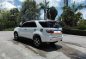 2011 Toyota Fortuner G AT 4 x 2 White For Sale -2