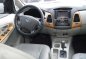 Toyota Innova V 2010 for sale -9