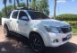 Toyota HILUX G 2007 White For Sale -2