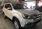 LIKE NEW ISUZU MUX FOR SALE-5