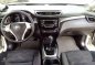 2015 Nissan Xtrail top of the line automatic-8