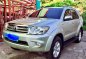 TOYOTA Fortuner G diesel matic super fresh like new acquired 2011-2