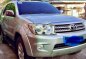 TOYOTA Fortuner G diesel matic super fresh like new acquired 2011-5