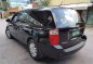 2010 Kia Carnival Ex full option (88cars)-3