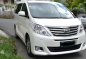 2013 Toyota Alphard Luxury van-1