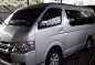 Toyota Hiace GL Grandia 2014 Manual-0