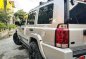 2010 Jeep Commander Crd diesel Celebrity owned NOT RUBICON FJ CRUISER-5