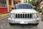 2010 Jeep Commander Crd diesel Celebrity owned NOT RUBICON FJ CRUISER-1