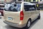2010 Hyundai Grand Starex Gold Van For Sale -3