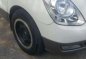 Hyundai Starex gold 2010 for sale -0