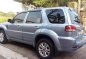 Ford Escape AT XLT Top of the Line 2010 model-4