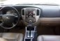 Ford Escape AT XLT Top of the Line 2010 model-0