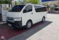 2016 Toyota Hiace commuter 30 D4D diesel engine-1