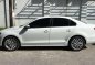 2016 Volkswagen Jetta 1.6 Diesel Automatic vs 2017_2018 civic accent-11