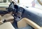 Hyundai Grand Starex GOLD 2010 For Sale -4