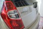 Hyundai i10 2012 MT Beige Hatchback For Sale -4