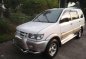 Isuzu Crosswind XUV 2004 suv diesel innova avanza pajero crv adventure-9
