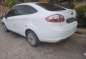 Ford Fiesta 2011 MT White Very Fresh For Sale -2