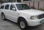 Well-maintained Ford Everest 2006 for sale-5