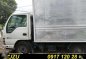 Isuzu Elf nkr 10ft close van LOCAL 2008-4