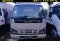 Isuzu Elf nkr 10ft close van LOCAL 2008-5