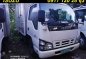 Isuzu Elf nkr 10ft close van LOCAL 2008-5