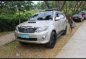 Toyota Fortuner V 2014 Top of the line-0