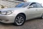 Toyota Camry 2.4V automatic top of the line 2015-0