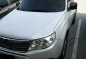 Subaru Forester 2010 AT White SUV For Sale -8