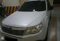 Subaru Forester 2010 AT White SUV For Sale -0