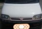 Nissan Serena Van Manual White For Sale -0