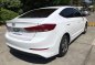 2017 Hyundai Elantra 1.6 Manual vs civic mazda 3 altis vios sedan-4