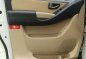 Hyundai Grand Starex 2016 AT White For Sale -9