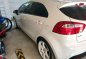 2013 Kia Rio White Hatchback For Sale -3