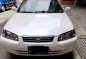 Toyota Camry 2002 Model 2.2 Matic (Pearl White)-3