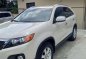 2010 Kia SORENTO White 4WD For Sale -4