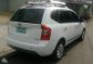 2011 Kia Carens CRDI White For Sale -4