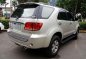 TOYOTA FORTUNER G gas automatic Fresh And Clean Gold shiny 06-2