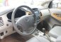 2010 Toyota Innova G. Gas Automatic-5