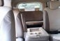 Hyundai Grand Starex Gold 2009 vgt top of the line-3
