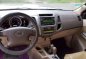 Toyota Fortuner V 4x4 diesel automatic 2005-8